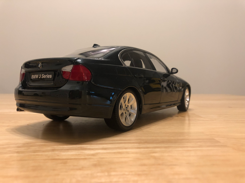 Illustration for article titled I wanted a green E90, so I bought a green E90